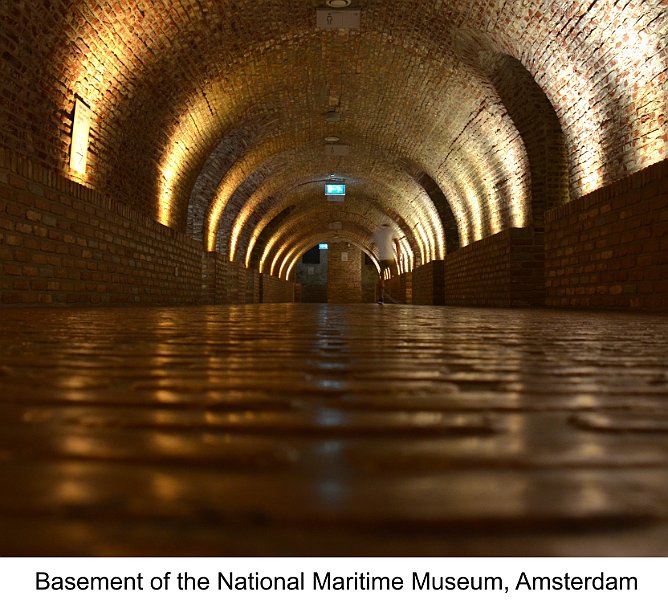 2022-06-24 0210b maritime museum catacomb