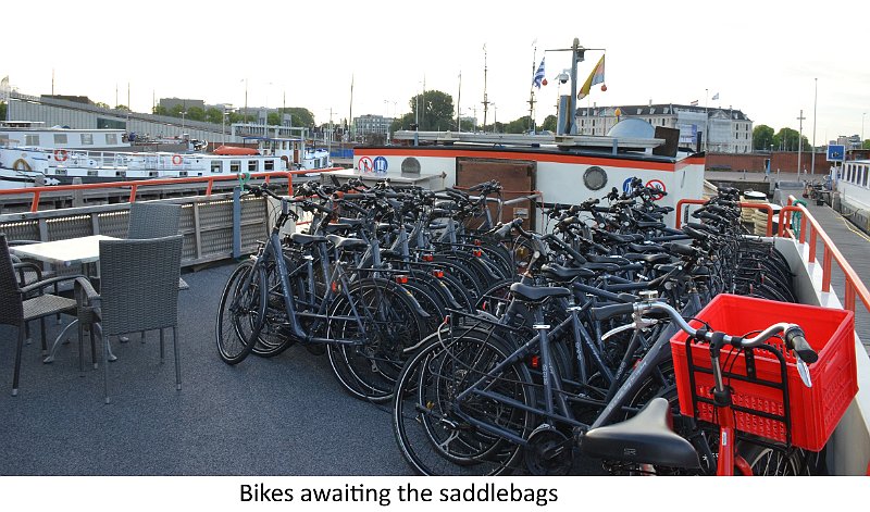 2022-06-25 0283a bare bikes on barge