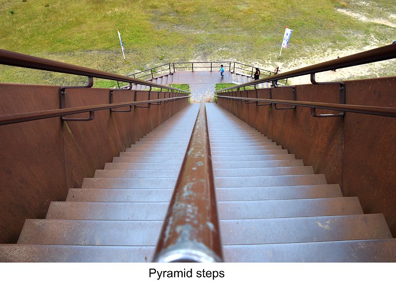 2022-06-26 0544a pyramid steps
