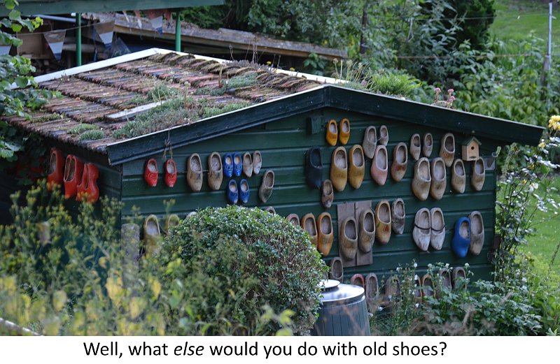 2022-07-01 1784a shoe house