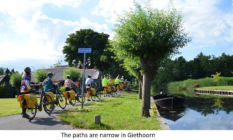 2022-07-03 2027a narrow paths of giethoorn